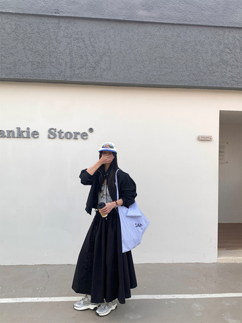 HOOOZEN A-linijska duga suknja, korejsko-japanskog opuštenog stila, poliester s mješavinom pamuk-svilom (30–50% pamuk-svilu), proljeće 2025