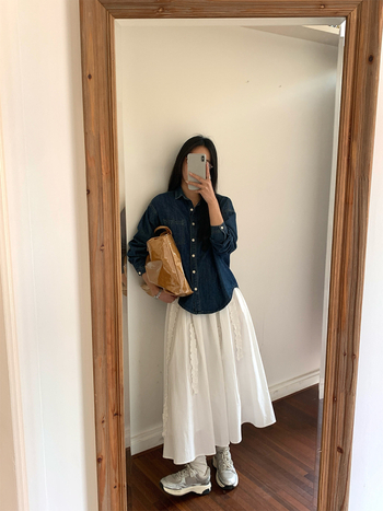 HOOOZEN A-linijska duga suknja, korejsko-japanskog opuštenog stila, poliester s mješavinom pamuk-svilom (30–50% pamuk-svilu), proljeće 2025