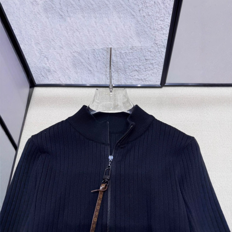 Pletena midi haljina s dugim rukavima, okrugli izrez, srednji pojas, poliester materijal, literarno retro stil