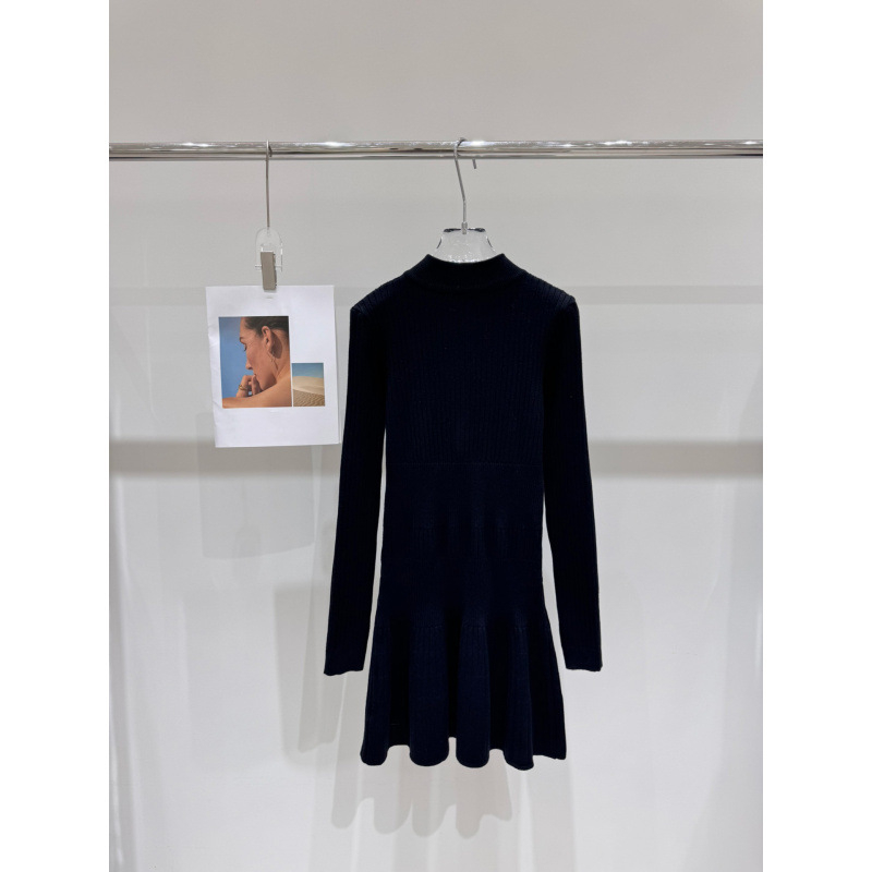 Pletena midi haljina s dugim rukavima, okrugli izrez, srednji pojas, poliester materijal, literarno retro stil