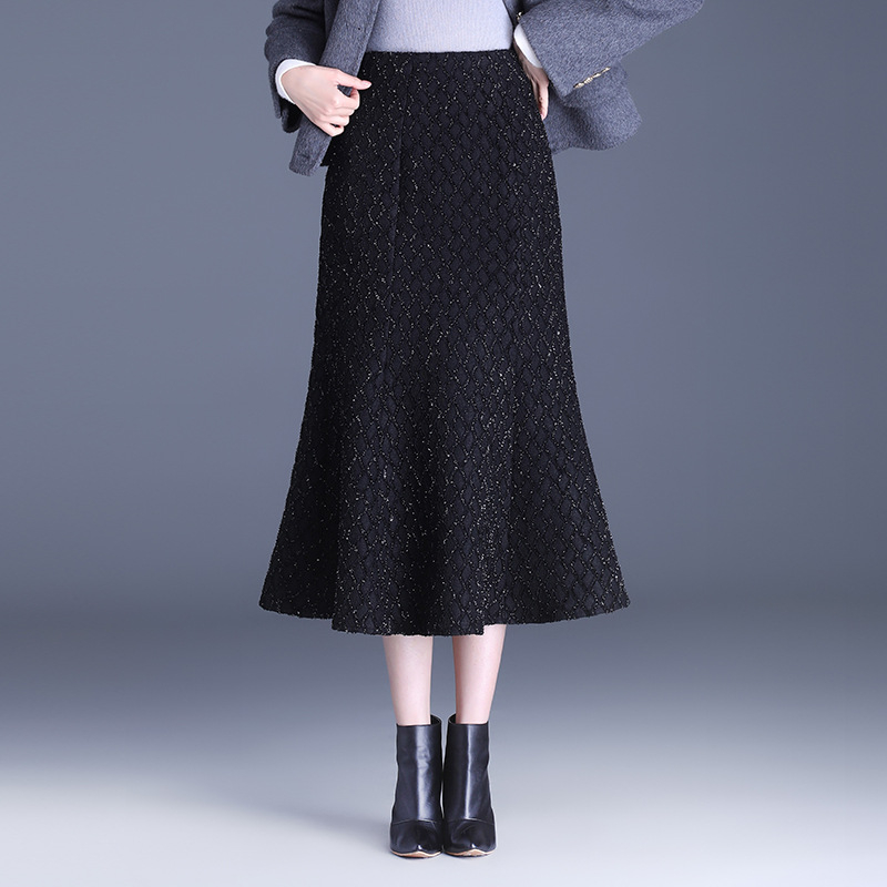Fishtail midi suknja s printom, od poliestera s elastanom, elegantan poslovni stil, jesen 2024