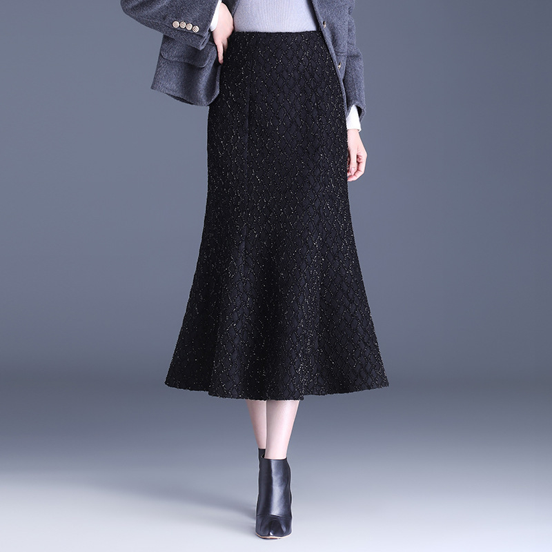 Fishtail midi suknja s printom, od poliestera s elastanom, elegantan poslovni stil, jesen 2024