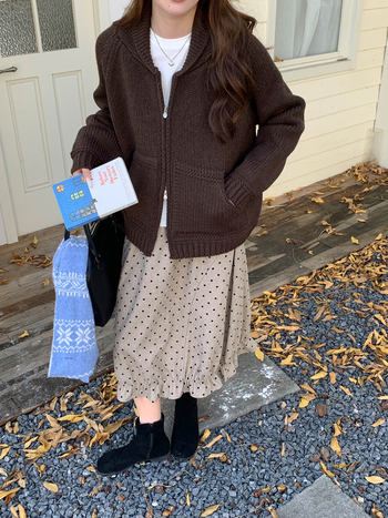 Fustă lungă în croială pe șolduri, cu model cu puncte în valuri, amestec poliester-lână, croială prin colaj, micro-elastică, stil elegant pentru mers zilnic, Colecția de iarnă 2025