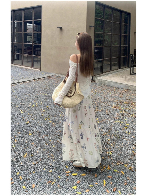 Fustă lungă de tip A-line cu imprimeu floral, poliester 90–95%, imprimare digitală