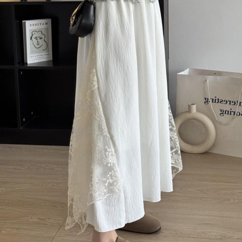 Patchwork midi suknja kremasto-bijela, A-linija, asimetrični rub, svestrana za svakodnevno nošenje