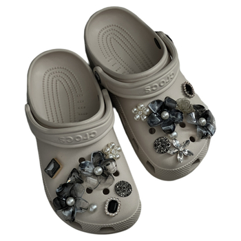 Декоративна обувна катарама – Модел: Ink Diamond Flowers; Перли и кристали; Подходяща за сандали, ежедневни обувки, пантофи; Марка: Made by hand