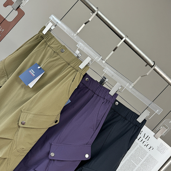 Szoknya: magas derekú, fűző, vízlepergető Chenille anyag, ferde zsebek