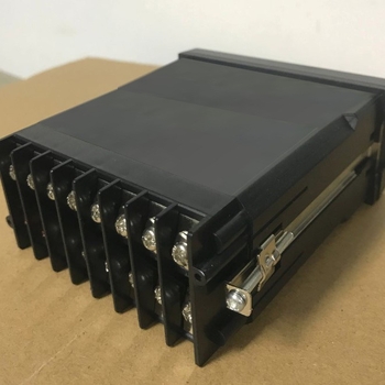 RZT704 Интелигентно цифрово измервателно устройство с универсален вход (съвместим с 21 модела), измерване на налягане и температура, контрол на нивото на течност