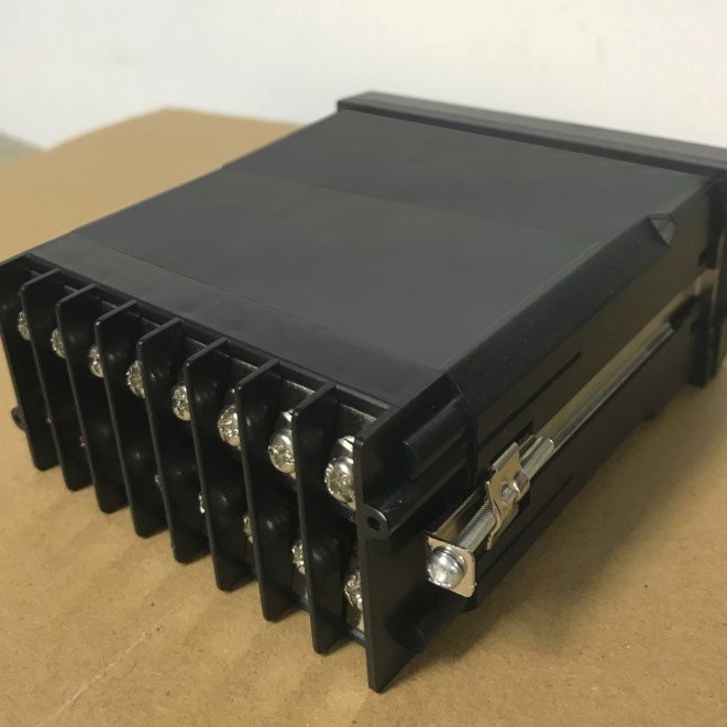 RZT704 Интелигентно цифрово измервателно устройство с универсален вход (съвместим с 21 модела), измерване на налягане и температура, контрол на нивото на течност