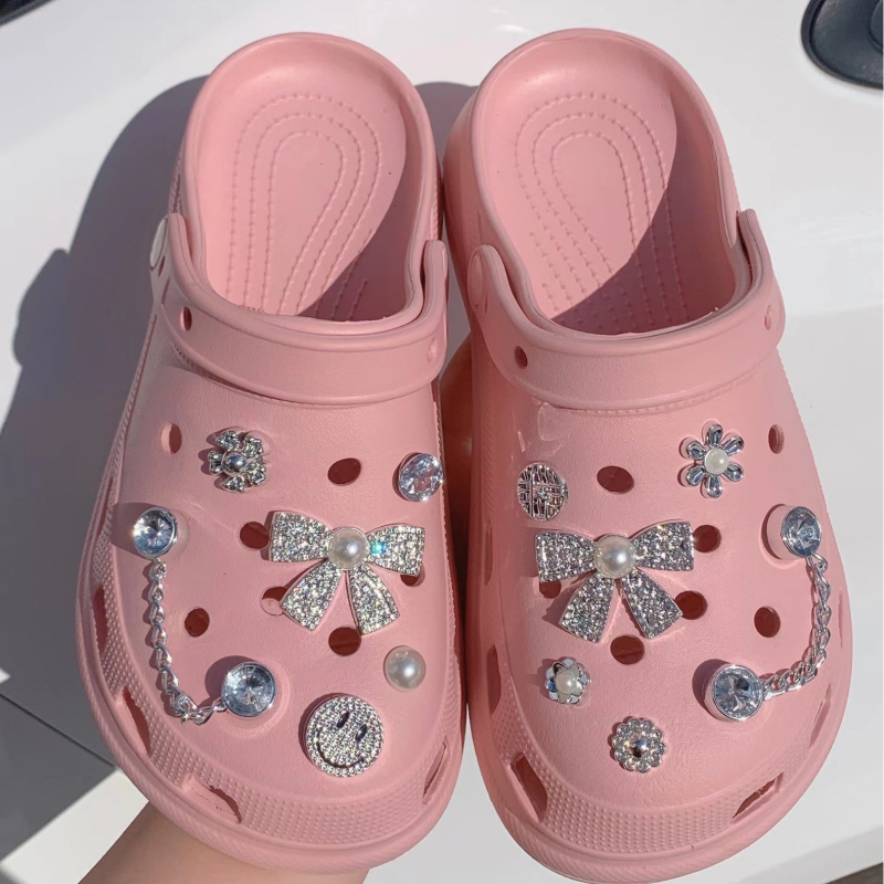 Обувни украси със свалящо се цветче и катарама, серия Smiley, модел H-159, подходящи за спортни обувки, чехли и други, за сезоните пролет, лято, есен, зима