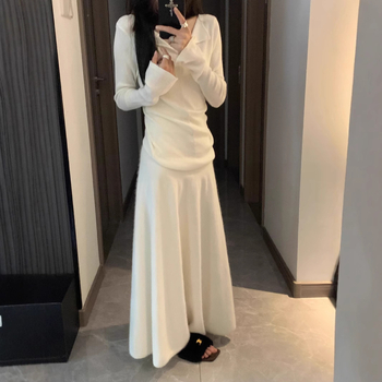 Suknja u obliku kišobrana, pletena od vune smeše, duga, mikroelastična, gradski stil