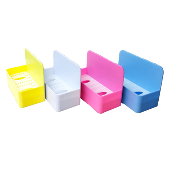 Mágneses tábla tisztító doboz, egyoldalas, műanyag kerettel és panellel, kiegészítők tárolórekeszével