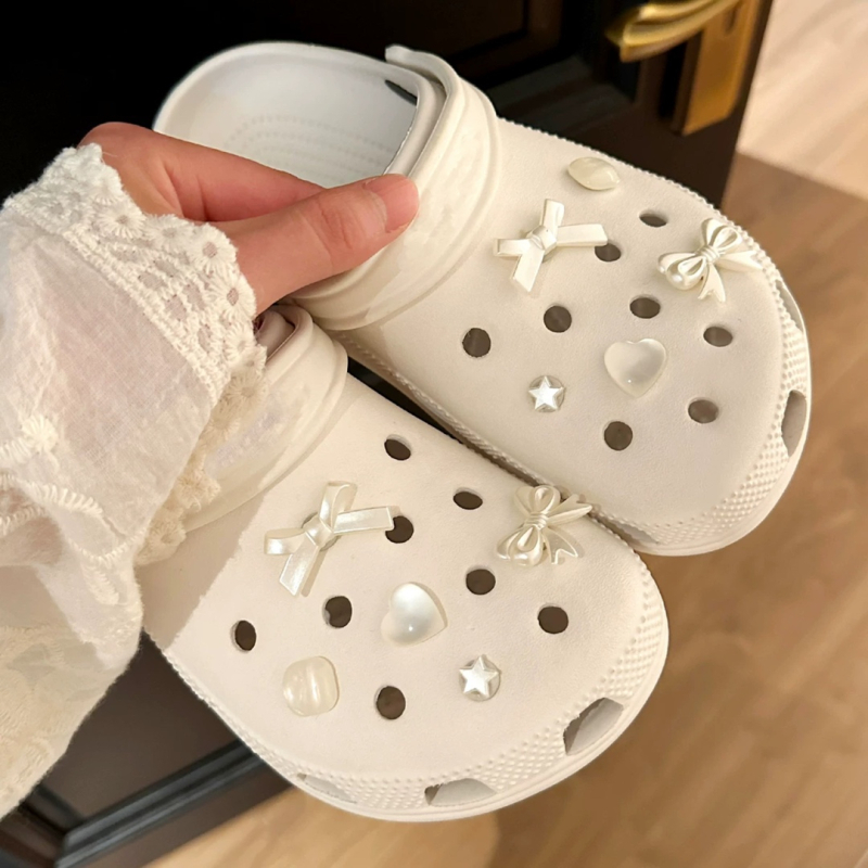 Aksesoar za Crocs-stil cipele: uklonjiva dekorativna kopča s motivima leptira i srca