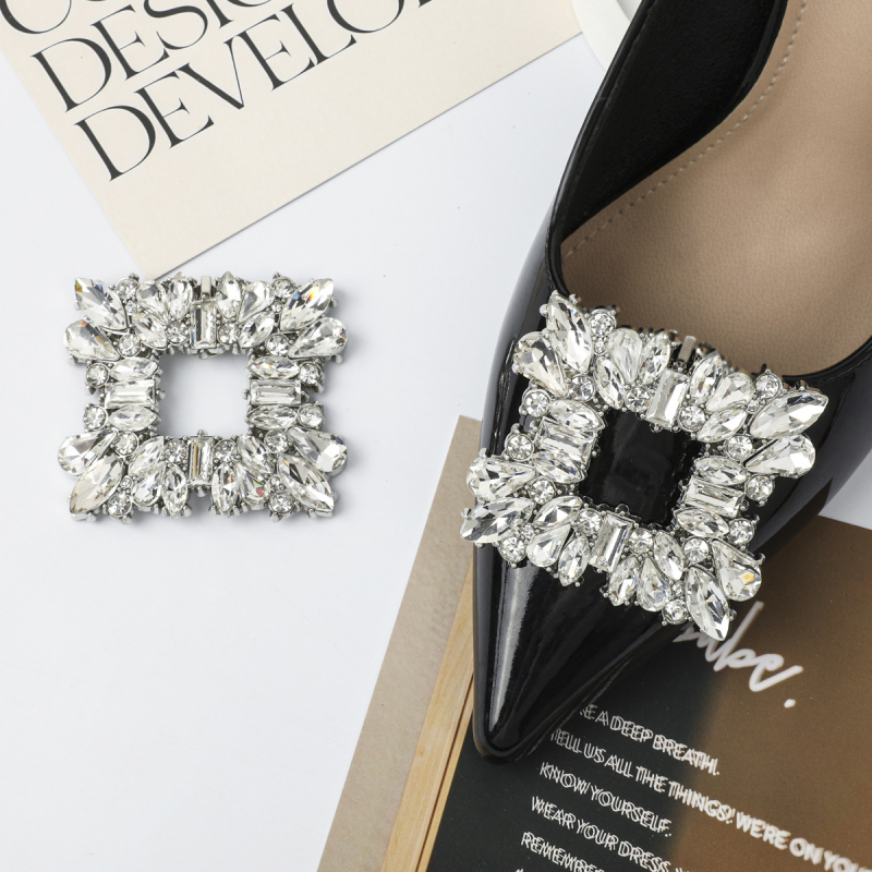 PXD-8868 Метален аксесоар за сватбени токчета — отделяем клип за цвете с кристално стъкло, цинкова сплав; 24 g; съвместим със спортни, кожени обувки, сандали, ежедневни и работни обувки