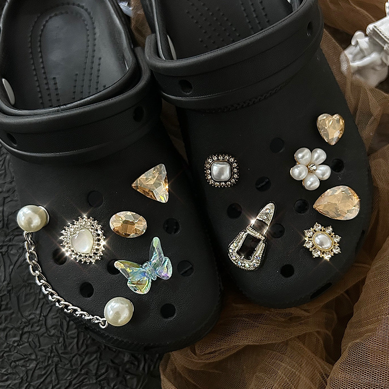 Set ukrasa za obuću Crocs-stil sandala i papuča – leptir s dijamantnim perlama, DIY kopča s perljastim cvjetnim detaljem (Drill Package 20)