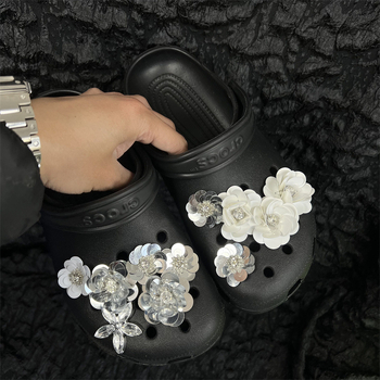 Обувна цветна украса с отделяща се акрилна пеперуда и копче, модел №24; подходяща за спортни обувки, кожени обувки, ботуши, сандали, ежедневни и работни обувки; стил: обувна закопчалка, ретро