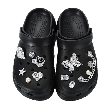 Accesoriu cataramă pentru pantofi pentru șlapi/sandale — floare Crocs, plastic ABS (Model: Cataramă pentru pantofi; Tip: Șlapi/Sandale; Stil: Crocs floare; Material: ABS plastic; Sezon: Vară, Iarnă, Primăvară, Toamnă)