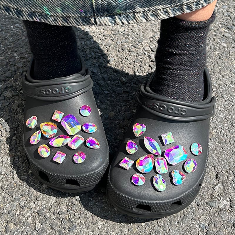 Cipő díszítések strasszokkal – Modell Drill Package 22; Stílus: Rhinestone; alkalmas szandálokra és papucsokra; évszakok: Nyár, Tél, Tavasz, Ősz