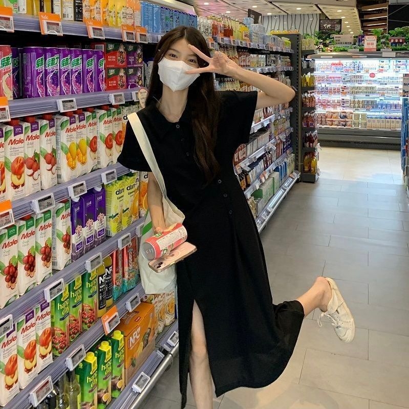 Polónyakú ruha, rövid ujjú, poliészter anyag, A-vonalú midi ruha