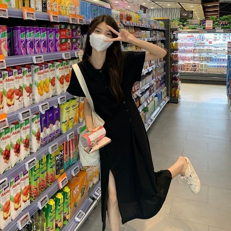 Polónyakú ruha, rövid ujjú, poliészter anyag, A-vonalú midi ruha