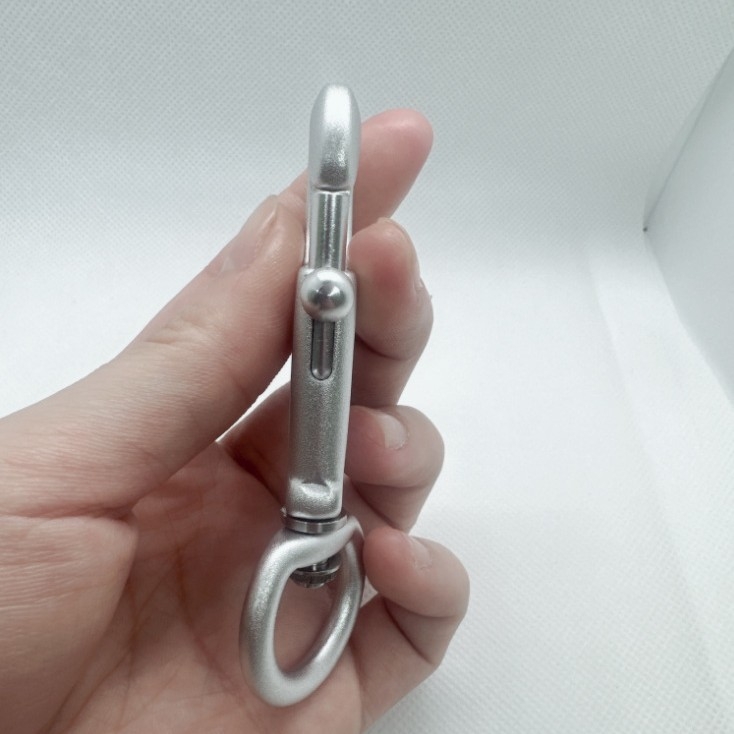 Kuka od cinkove legure za kaiš za kućne ljubimce, prtljagu i karabiner – model 6063, brend More and More Hardware, prilagodljiva