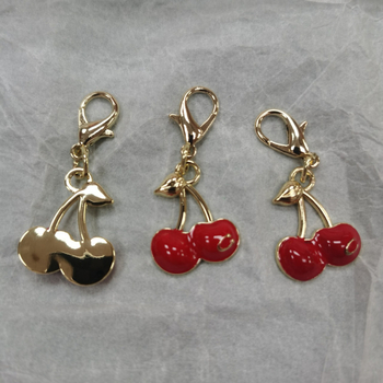 Ключодържател Small C cherry, модел 3, MB240513, Kc238, персонализируем