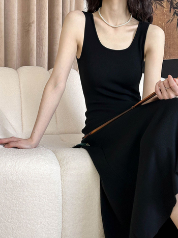 Női U-nyakú, ujjatlan kötött ruha, koreai stílus, karcsú szabás, A-vonalú maxi ruha, tavasz 2024