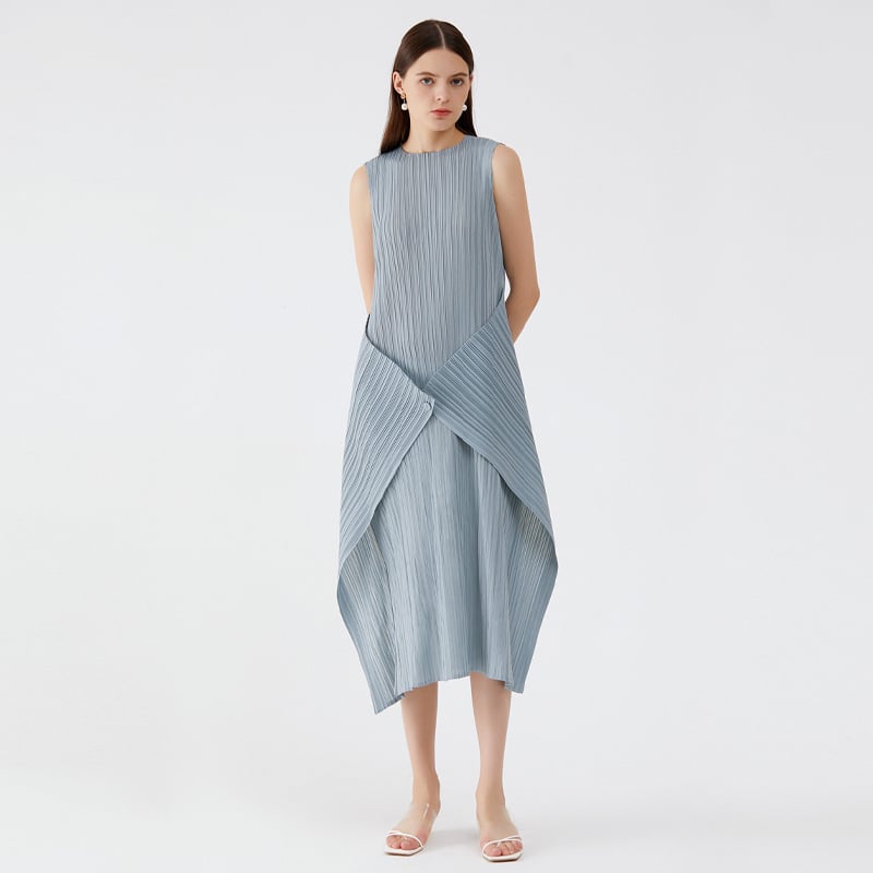 Hosszú ujjatlan ruha kerek nyakkal, poliészter anyag, egyszínű, középső derék