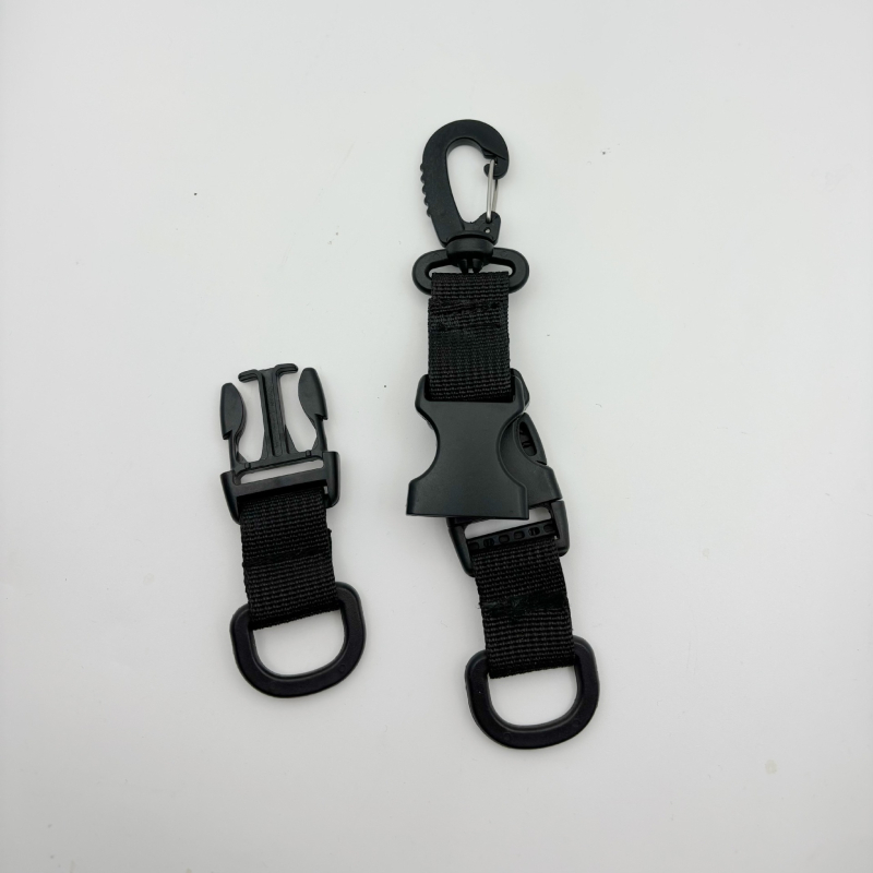 Upona za uže za ruksak – višenamjenski vanjski kukica, model 81028, plast