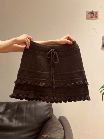 Korejski stil tamnosiva A-linijska mini suknja za žene sa šnimrom i volanom, 3D uzorak, pamuk-mješavina vlakna regenerirane celuloze