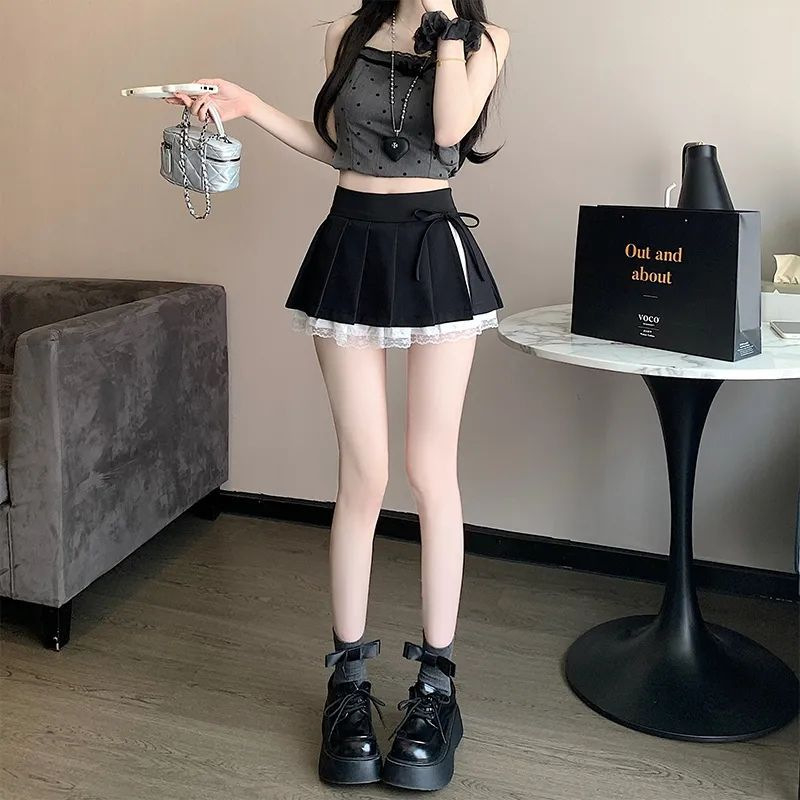 Плисирана мини пола от полиестер, съдържание на полиестер 30–50%, микроеластичност