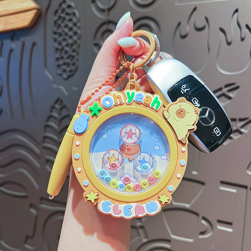 Privezak za ključeve s kapibarom u karikaturi, konstrukcija od injekcijskog prešanja, brend Three Pomelo, individualno pakiranje