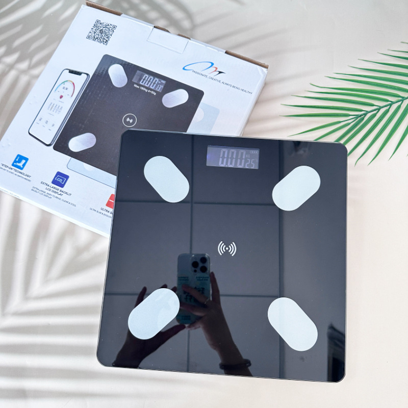 Bluetooth-свързана везна за телесни мазнини, електронна везна, модел Zhibo Body fat scale, капацитет до 180 кг, електронно измерване