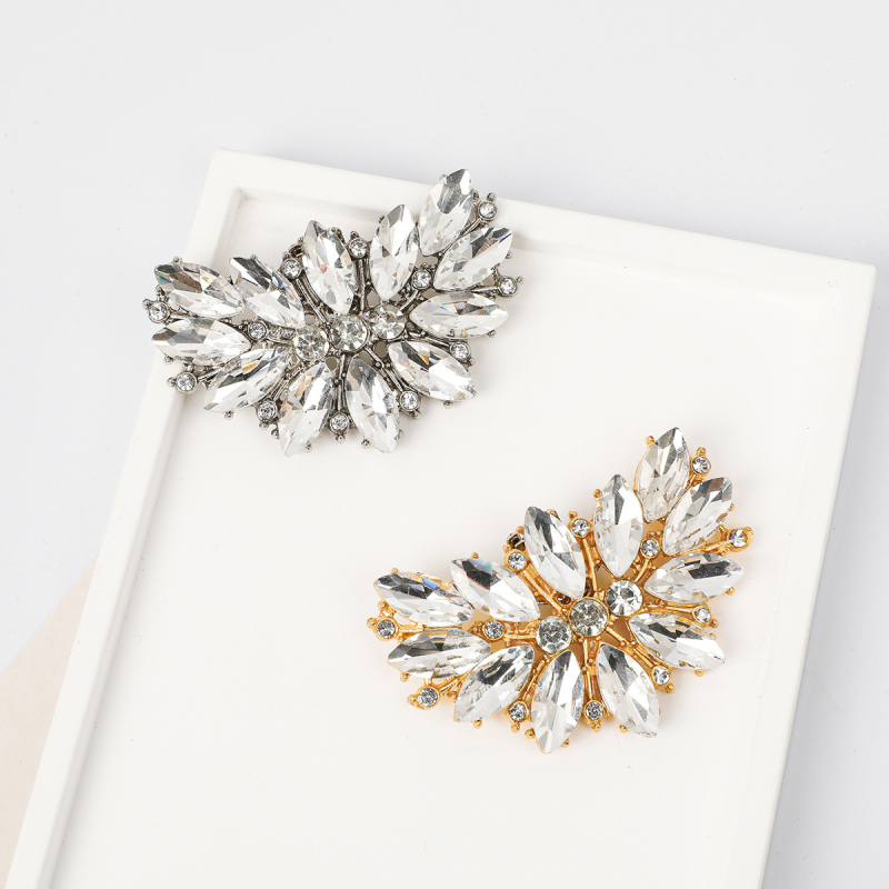 Metalna kopča za cipele s kristalima, model S0084, pogodna za sandale i casual cipele, stil: originalni dizajn kopče, težina 24 g, materijal: cinkov spoj/kristalno staklo