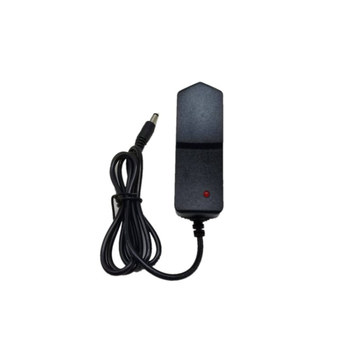 AC/DC захранващ адаптер 6V 1A–2A за монитор за кръвно налягане, шевна машина, цифрова везна и глюкомер – вход 100–240V