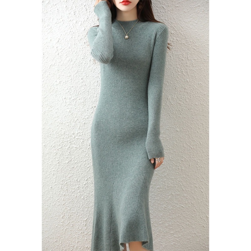 Gyapjúruha, A-vonal, hosszú, kerek nyakú, hosszú ujjú, 95%+ gyapjú, egyszínű