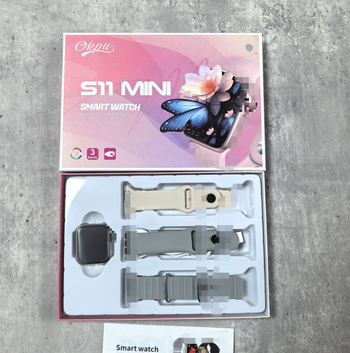 Смарт часовник с AMOLED дисплей, Bluetooth разговори, NFC, проследяване на сърдечен ритъм и мониторинг на съня