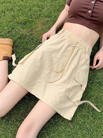 Nova ljetna A-linijska kratka suknja, visok struk, korejski stil, opušten kroj, vitka silueta, brzo sušeća radna suknja