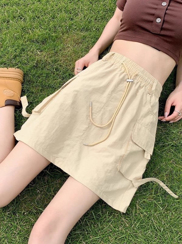 Nova ljetna A-linijska kratka suknja, visok struk, korejski stil, opušten kroj, vitka silueta, brzo sušeća radna suknja