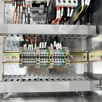 Kültéri vízálló rozsdamentes acél elosztódoboz PLC vezérlőszekrény, robbanásvédett kivitel