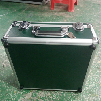 Alumínium ötvözetű flight case, hordozható berendezés-tok, 50 kg teherbírás, ütés- és vízálló, orvosi és laboratóriumi eszközökhöz