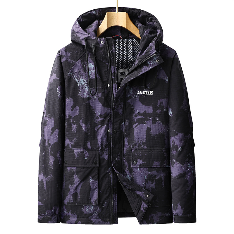 Muška jakna s downom, radnički casual stil, stojeći ovratnik, zatvara se na zip, 650 punjenja, vanjski materijal 100% poliester, vodootporna i otporna na vjetar