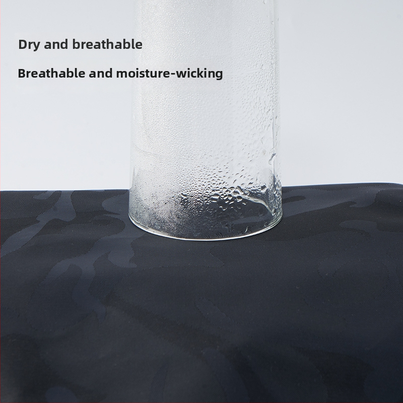 Obal na topánky pre turistiku a horolezectvo; nepremokavý, proti snehu, blatu a piesku; odolný voči opotrebeniu a roztrhnutiu; unisex