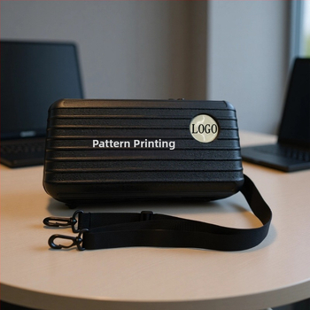 Τεράστια χωρητικότητα γυναικεία τσάντα crossbody με ριγέ σχέδιο, αδιάβροχη, υπερ-ελαφριά, διαχωρισμός στεγνό-υγρό, προστασία από κλοπή