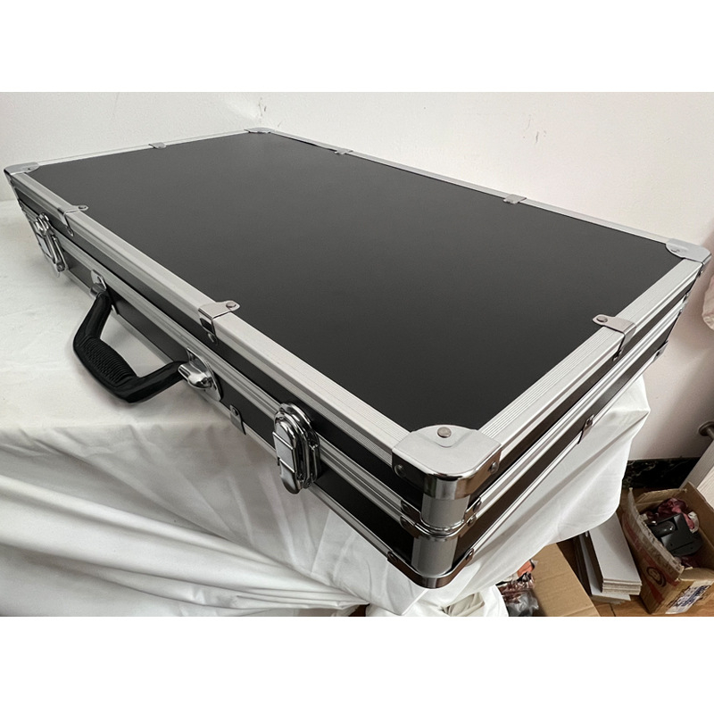 Kutija za opremu od aluminijske legure, ručna kutija za opremu, otporna na udarce i vodootporna letnička kutija, medicinska zračna kutija.