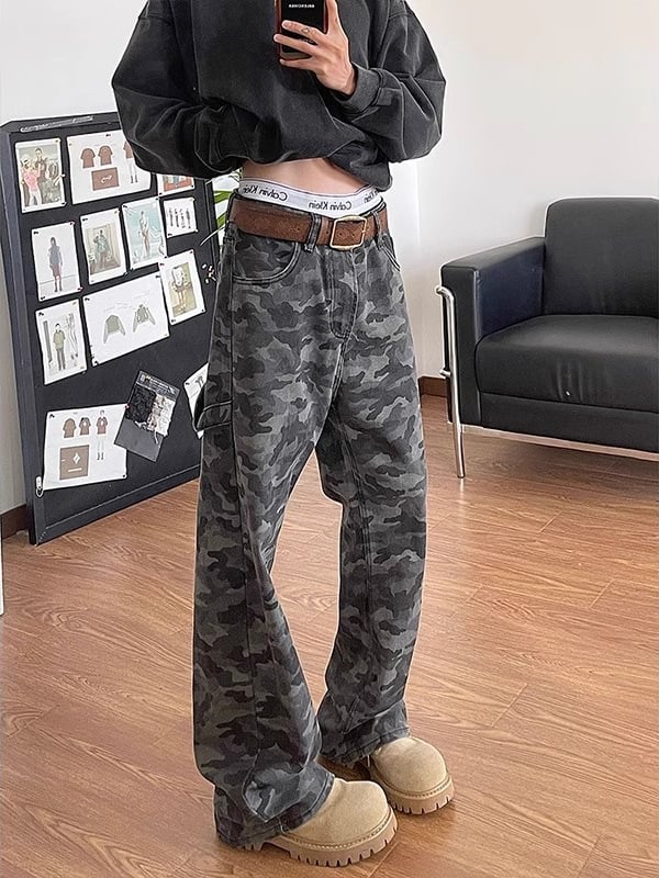 Kamuflaas džinsi, vaba lõikega, keskmise kõrgusega vöökoht, tõmblukk, 65% puuvill