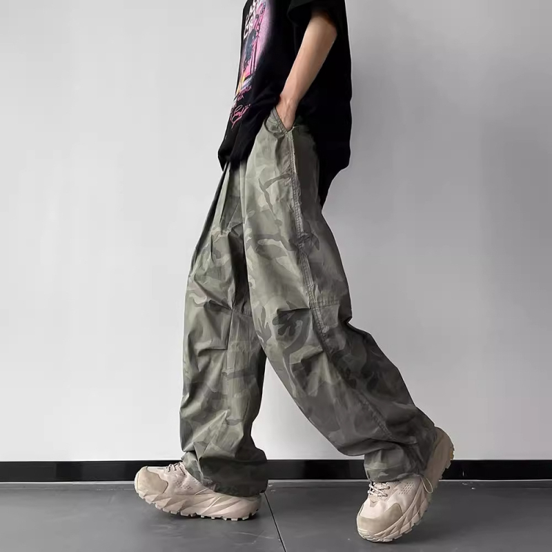 Мъжки свободни панталони с камуфляжен принт, полиестерно-еластична материя, талия средна, копчета отпред