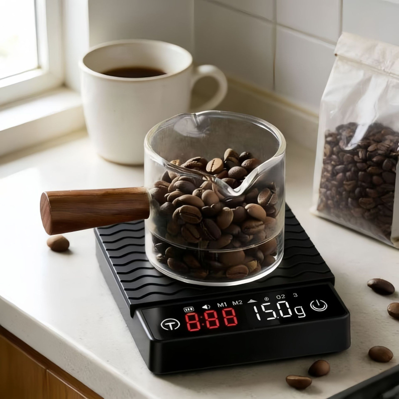 Везна за кафе с интелигентен таймер; електронно измерване; капацитет до 2 кг; вградена литиева батерия; мултифункционална.