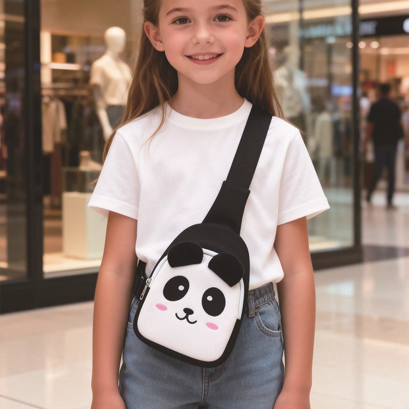 Dječja crossbody torba s Panda uzorkom, zatvaranje na zip, unutarnji džep sa zipom, diving tkanina