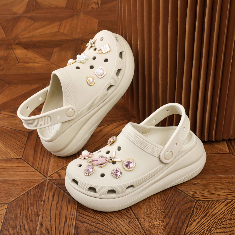 Dodatak s cvjetnim motivom za obuće – kopča za sandale, papuče i Crocs (Model: Shoe flower; Stil: Kopča; Kompatibilne: sandale, papuče, Crocs; Sezone: Ljeto, Zima, Proljeće, Jesen)